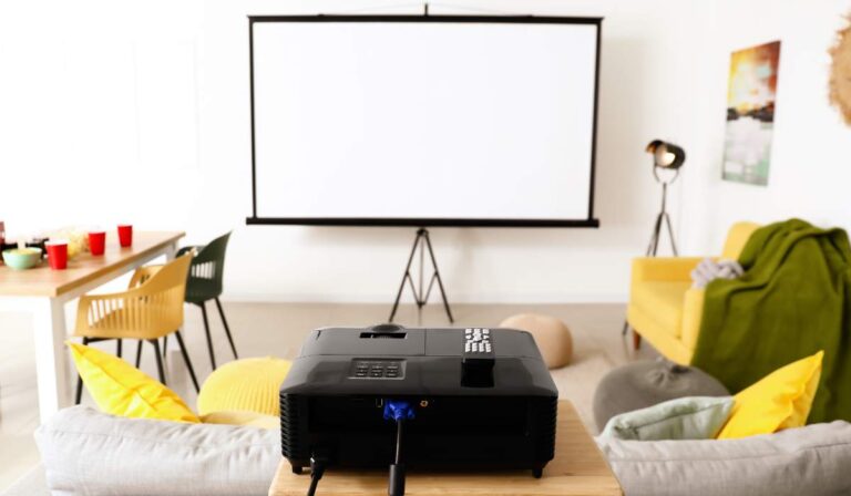 How to Connect Laptop to Projector Without HDMI